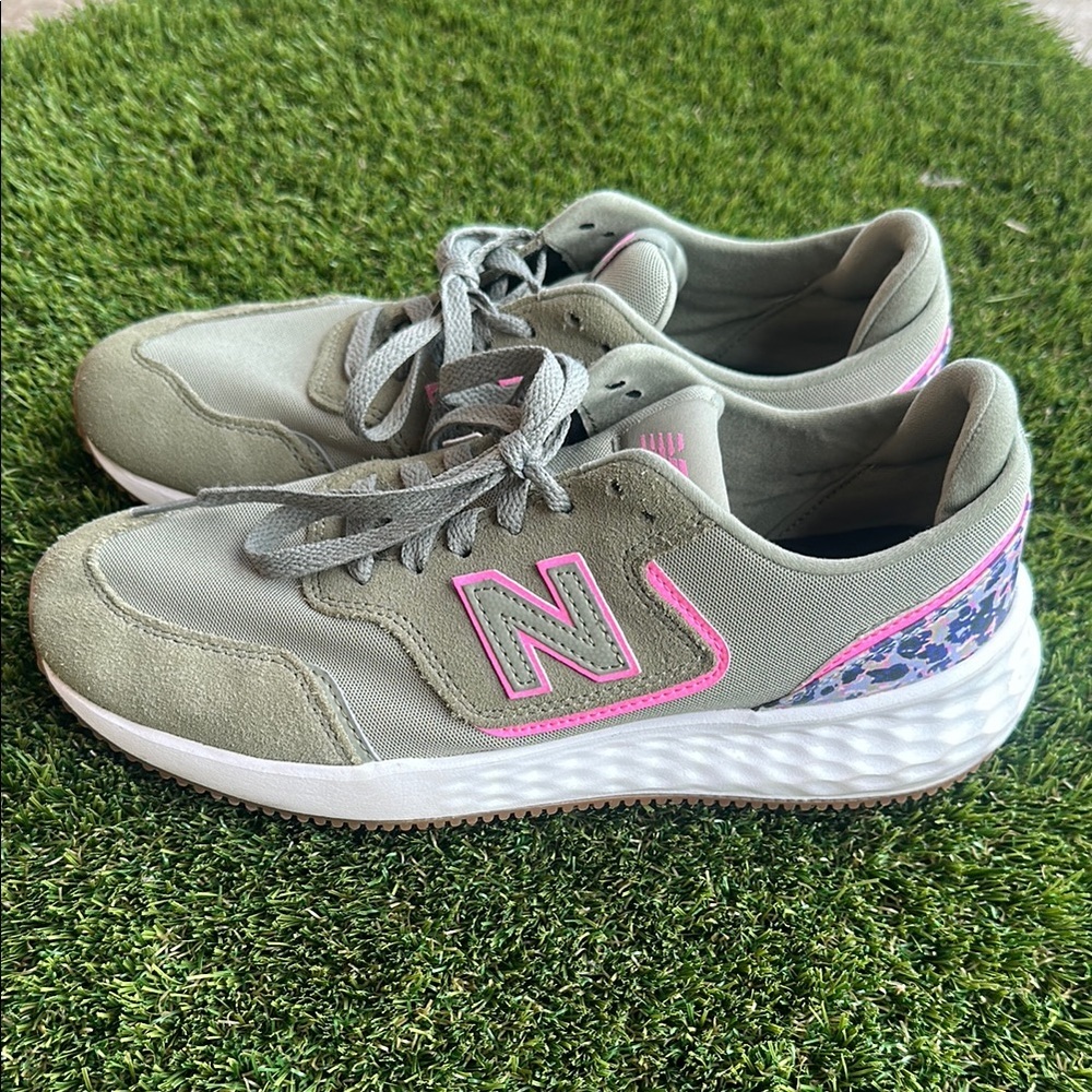 *like new* New Balance Fresh Foam X70 Women’s Shoes Size 9.5